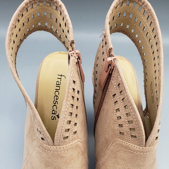 Francesca's Collections Tan Peep Toe Heels - Picture 3 of 13